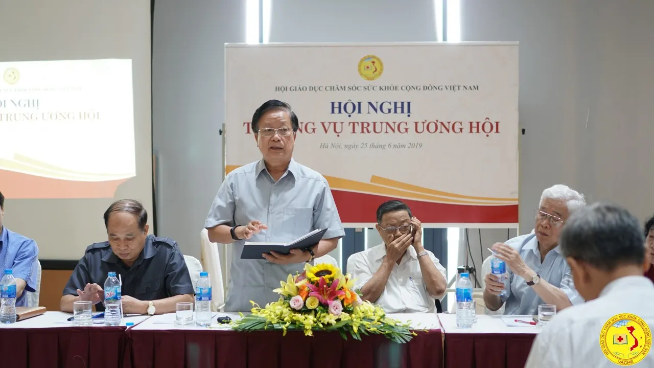 Ảnh: Hội nghị mở rộng Ban Thường vụ Trung ương Hội GDCSSKCĐ Việt Nam