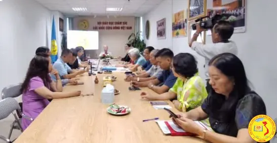 Ảnh: Tọa đàm "Giáo Dục Chăm Sóc Sức Khỏe Cộng Đồng" của hội VACHE phát sóng số đầu tiên.