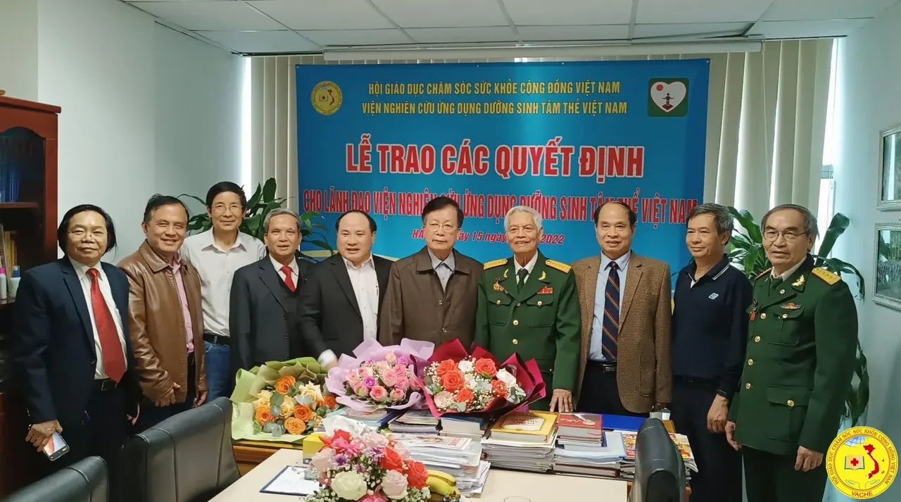 Ảnh: Gặp gỡ lãnh đạo mới thuộc Viện Nghiên cứu ứng dụng Dưỡng sinh tâm thể Việt Nam