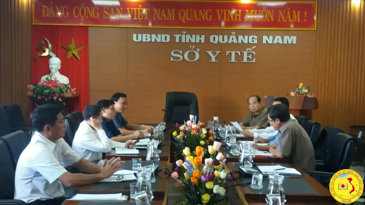 Ảnh: Phó chủ tịch hội thăm và làm việc với sở Y Tế tỉnh Quảng Nam.