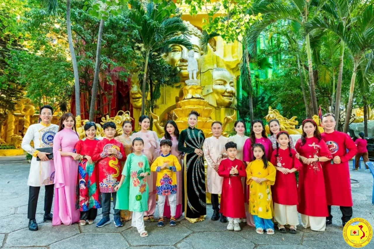 Ảnh: Phó trưởng đại diện phía nam Hội GDCSSKCĐ VN Phi Thanh Vân: Sống an nhiên và sẵn sàng đón nhận nhiều sứ mệnh vì cộng đồng