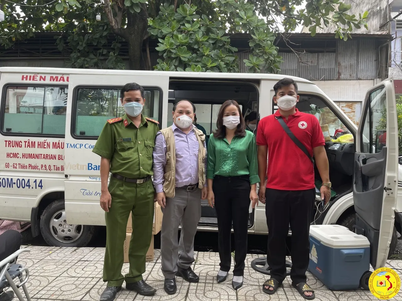 Ảnh: Văn phòng Đại diện Trung ương Hội GDCSSKCĐ Việt Nam: “Tham Gia Hiến Máu Nhân Đạo” dịp tháng toàn dân làm nhân đạo