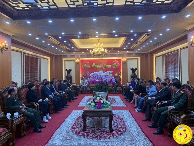 Ảnh: Đoàn công tác Trung ương Hội GDCSSKCĐ Việt Nam làm việc Sở Y tế Hải Phòng và Công an tỉnh Nam Định