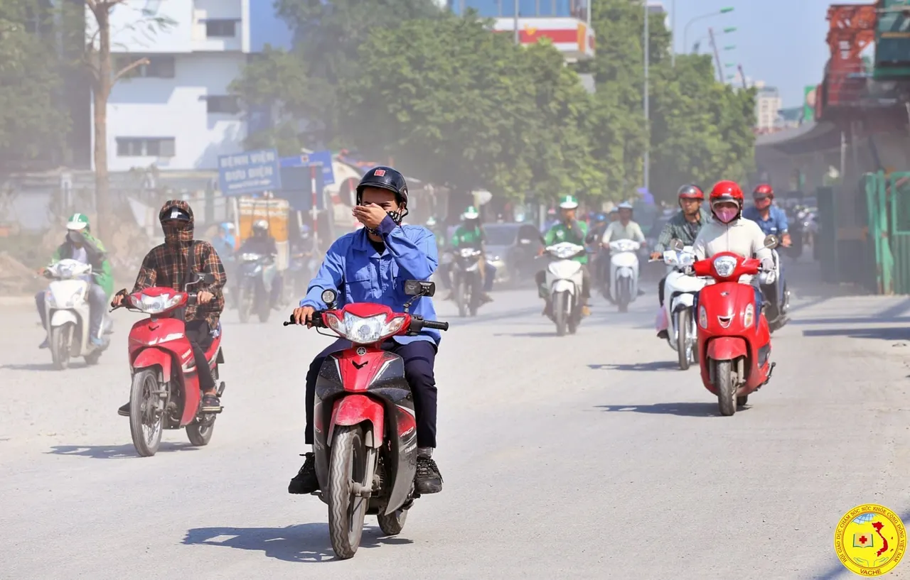 Ảnh: Hội Giáo dục chăm sóc sức khỏe cộng đồng Việt Nam ra khuyến cáo bảo vệ sức khỏe trong không khí ô nhiễm