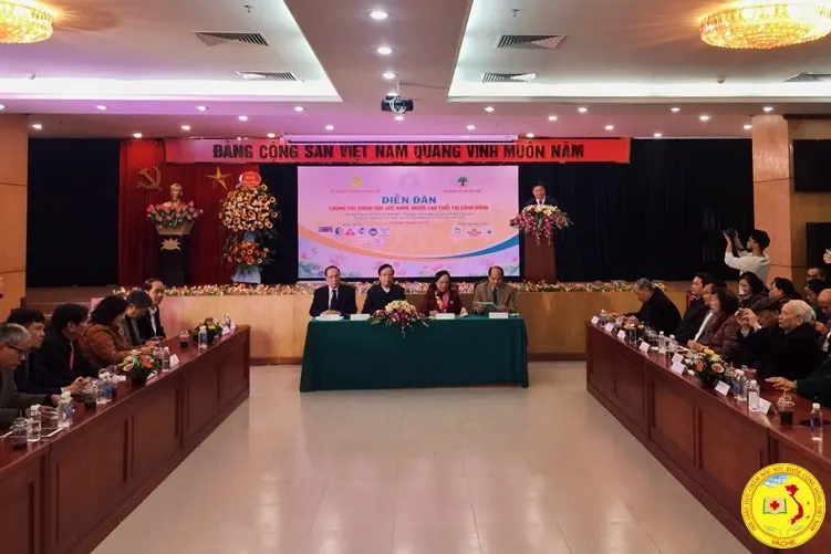 Ảnh: Diễn đàn chung tay chăm sóc sức khỏe người cao tuổi tại cộng đồng