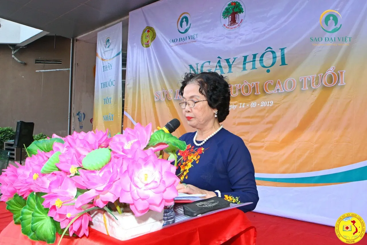 Ảnh: Ngày hội sức khỏe người cao tuổi: Rạng rỡ nụ cười, rộn rã tiếng ca