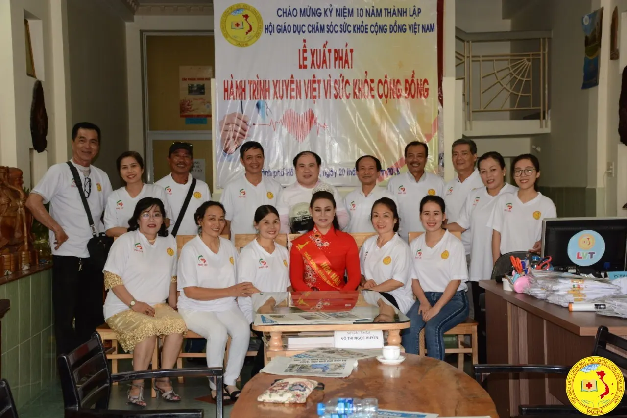Ảnh: Hành trình xuyên Việt vì sức khỏe cộng đồng