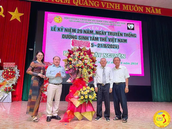 Ảnh: Hội Dưỡng Sinh Tâm Thể Tỉnh Đăk Lăk tổ chức lễ kỷ niệm 29 năm ngày truyền thống dưỡng sinh tâm thể Việt Nam (21/8/1995-21/8/2024) Cụm DSTT Tây Nguyên