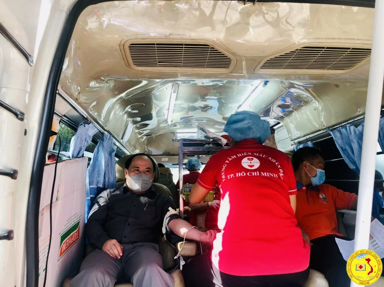 Ảnh: Văn phòng Đại diện Trung ương Hội GDCSSKCĐ Việt Nam: “Tham Gia Hiến Máu Nhân Đạo”