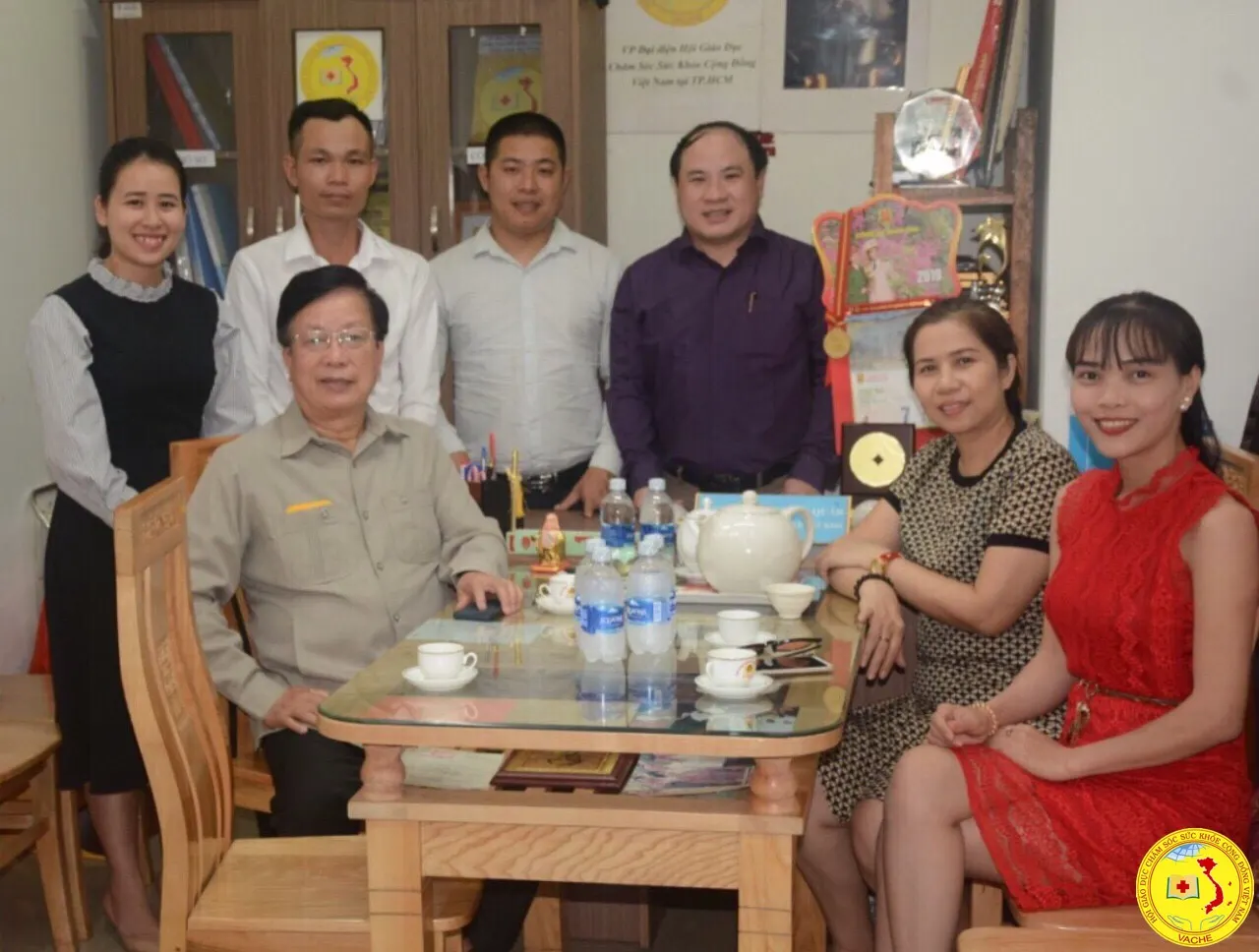 Ảnh: Chủ tịch VACHE thăm Văn phòng đại diện phía Nam