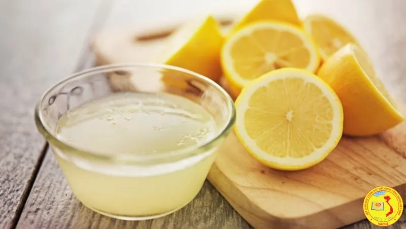 Ảnh: Uống nước cốt chanh thải độc là đúng hay sai ? dùng sao cho đúng ?