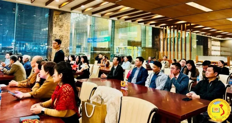 Ảnh: Ký kết thỏa thuận hợp tác làm công tác thiện nguyện và chăm sóc sức khỏe cộng đồng